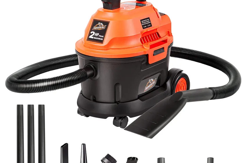 Armor All orange and black 2.5 gallon wet dry utility vacuum with hose and detailing attachments