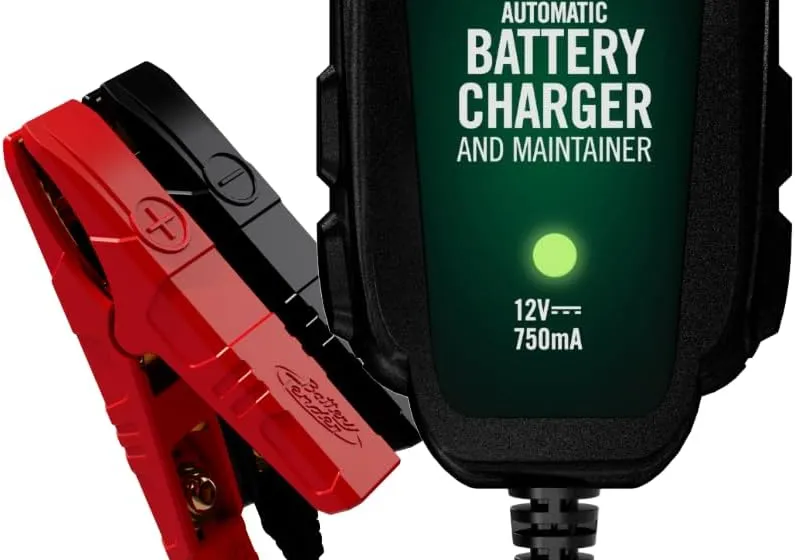 Battery Tender Junior green and black 750mA battery maintainer with ring terminal harness and alligator clips