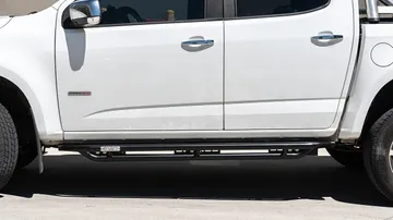 Chevy/Holden Colorado running boards shown in a real-world setting