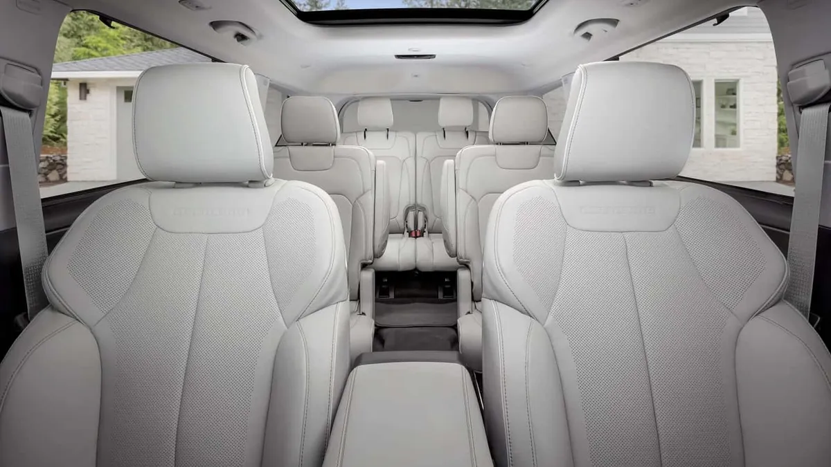 Jeep Grand Cherokee seat covers shown in a real-world setting