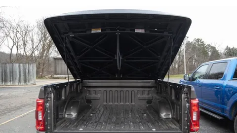 Trucks (general) tonneau cover shown in a real-world setting