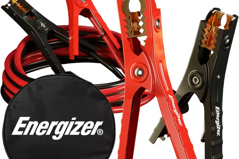 Energizer 6 gauge 16 foot red jumper cables with clamps and the included travel bag