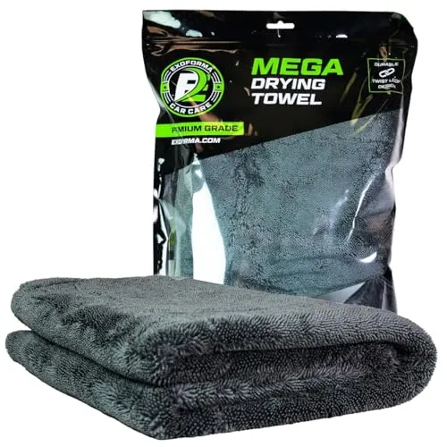White ExoForma Mega car drying towel, a 24 by 36 inch edgeless twisted loop microfiber towel
