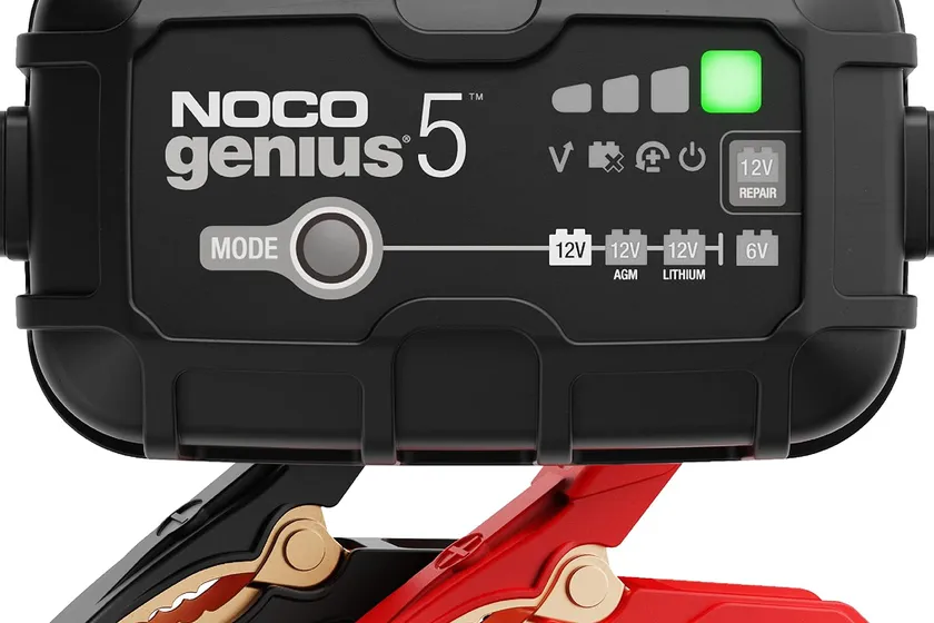 NOCO GENIUS5 compact black 5 amp smart battery charger with mounting bracket and battery clamps