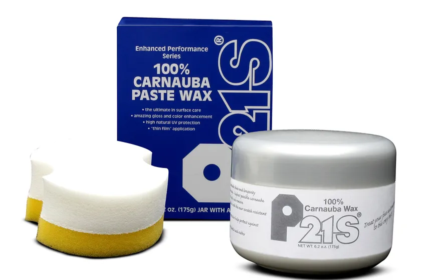 P21S 100% Carnauba Wax paste in its round tin with the black and yellow label